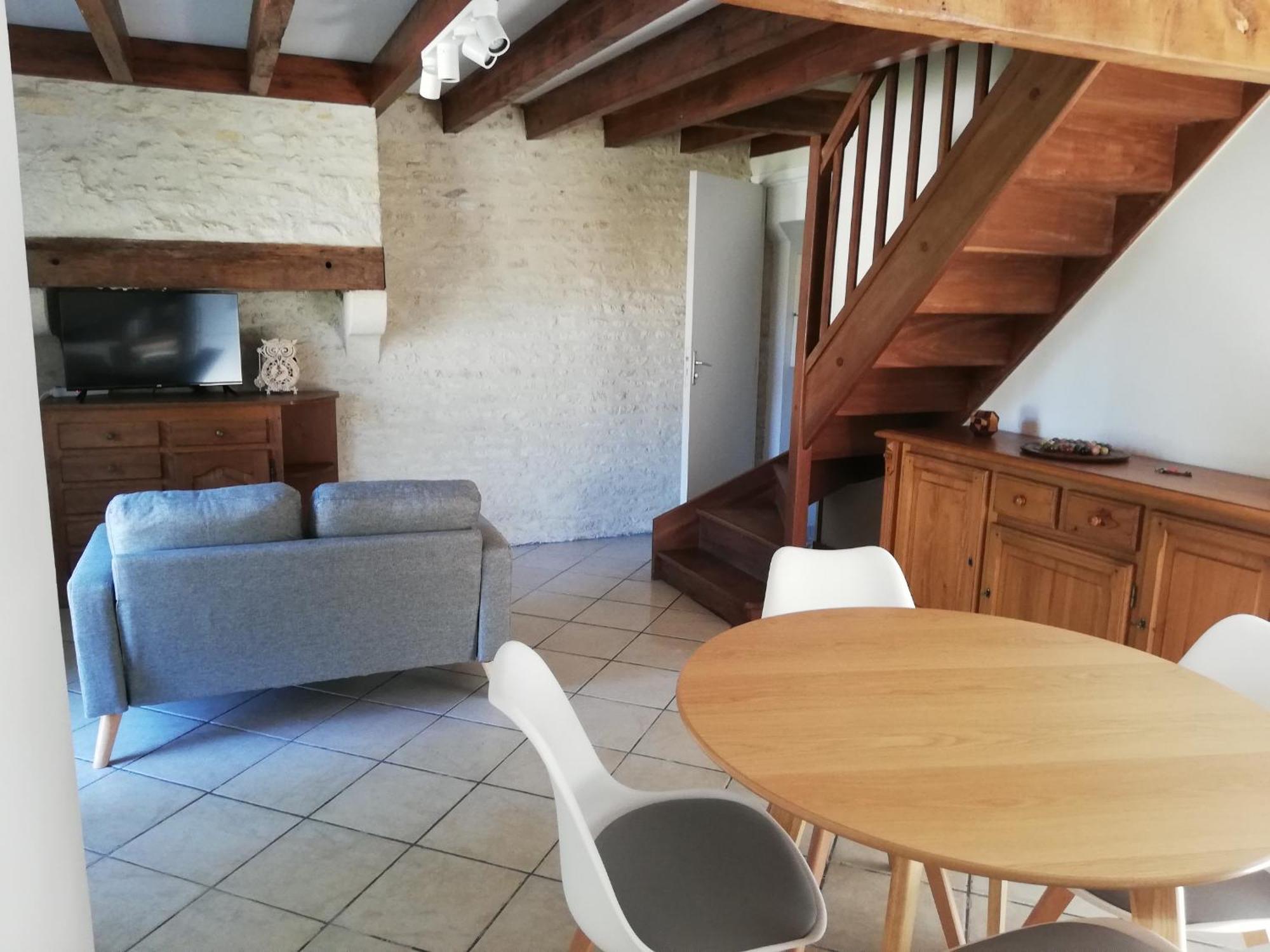 La Petite Maison Matha Luaran gambar